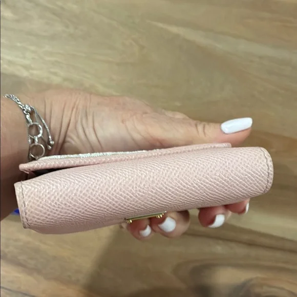 Dolce & Gabbana Pink Leather Wallet (Queen with crown)